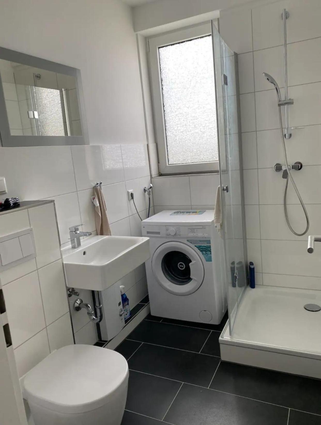 Zentrale 2 Zimmer Wohnung Hamburg-Harburg Exteriör bild